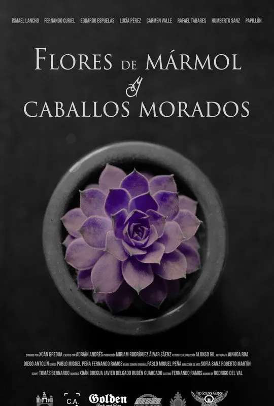 Flores de mármol y caballos morados poster