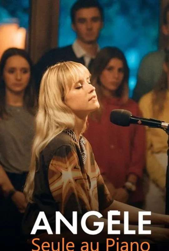 Angèle, seule au piano poster