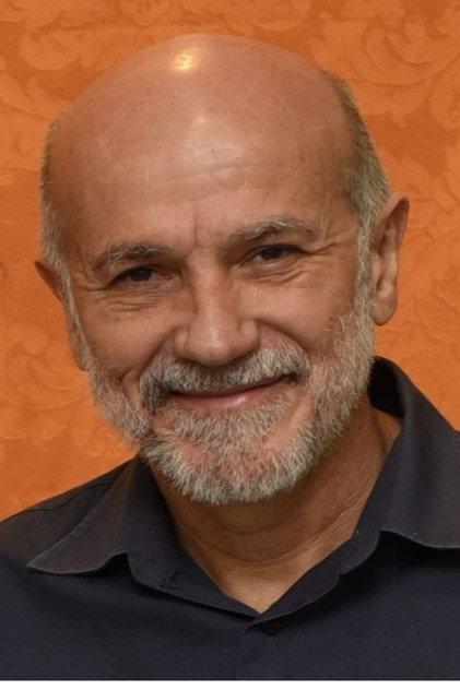 Yashar Zambuzzi