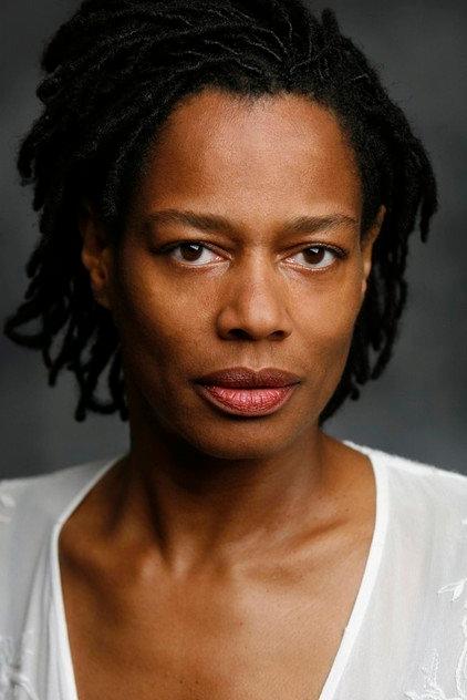 Suzette Llewellyn