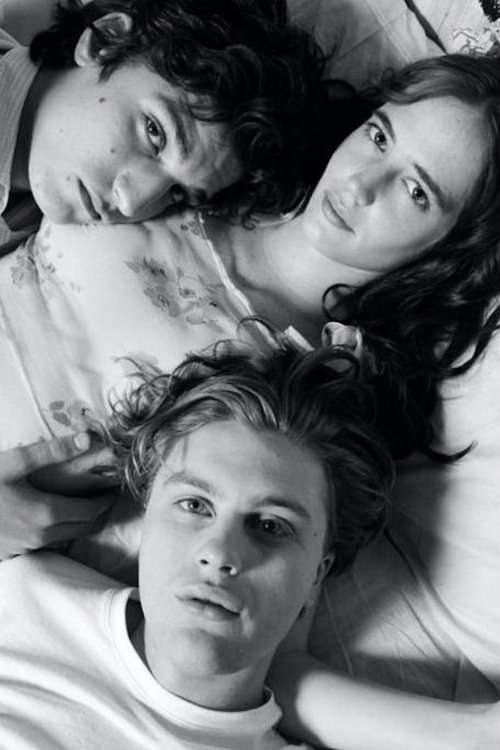 Cinema, Sex, Politics: Bertolucci Makes ‘The Dreamers’ poster